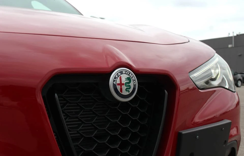 2021 Alfa Romeo Stelvio - Image 3 of 12