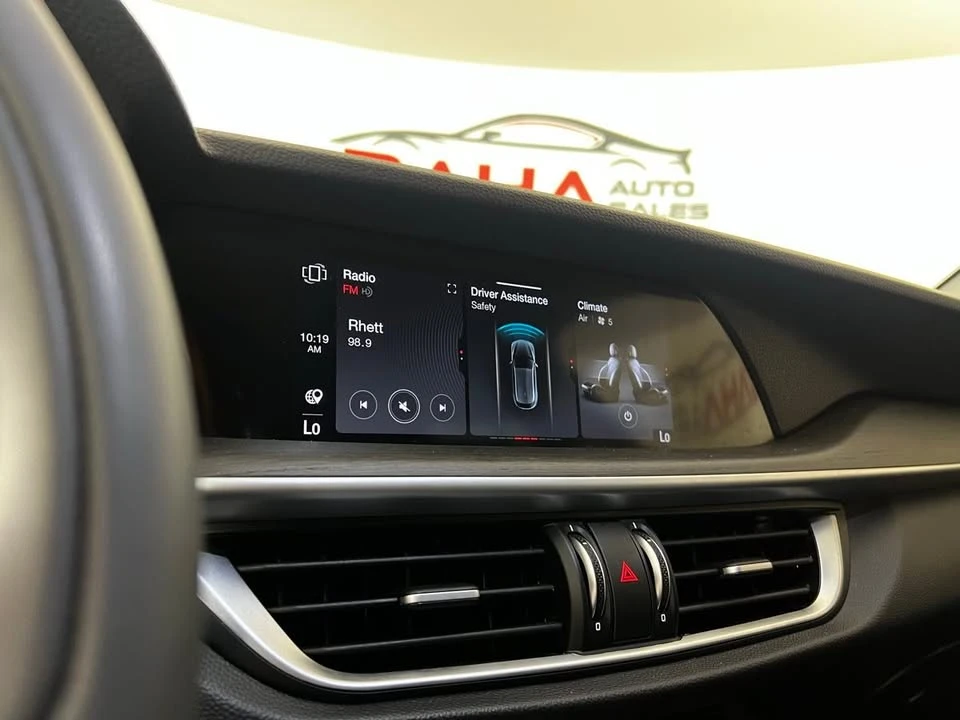 2021 Alfa Romeo Stelvio - Image 14 of 20