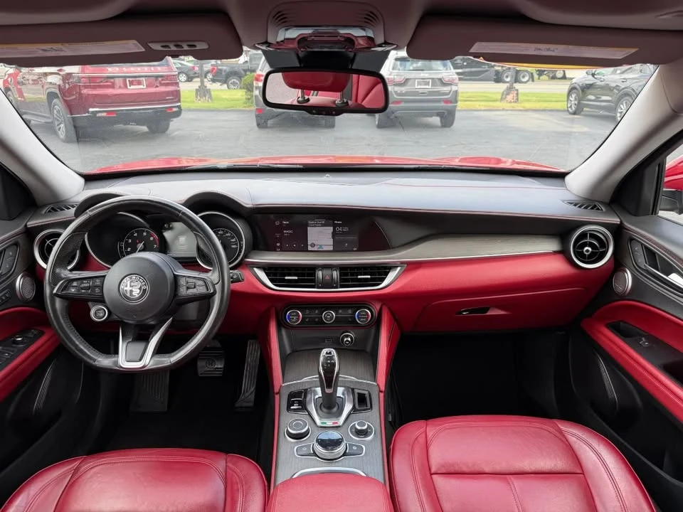 2021 Alfa Romeo Stelvio - Image 13 of 18