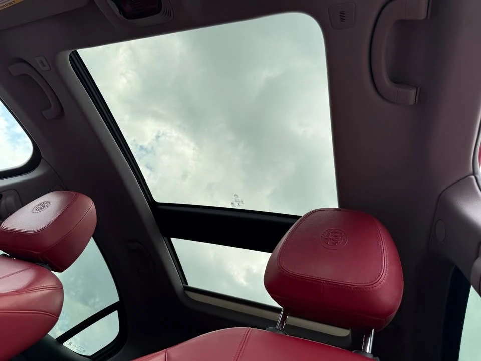 2021 Alfa Romeo Stelvio - Image 17 of 18