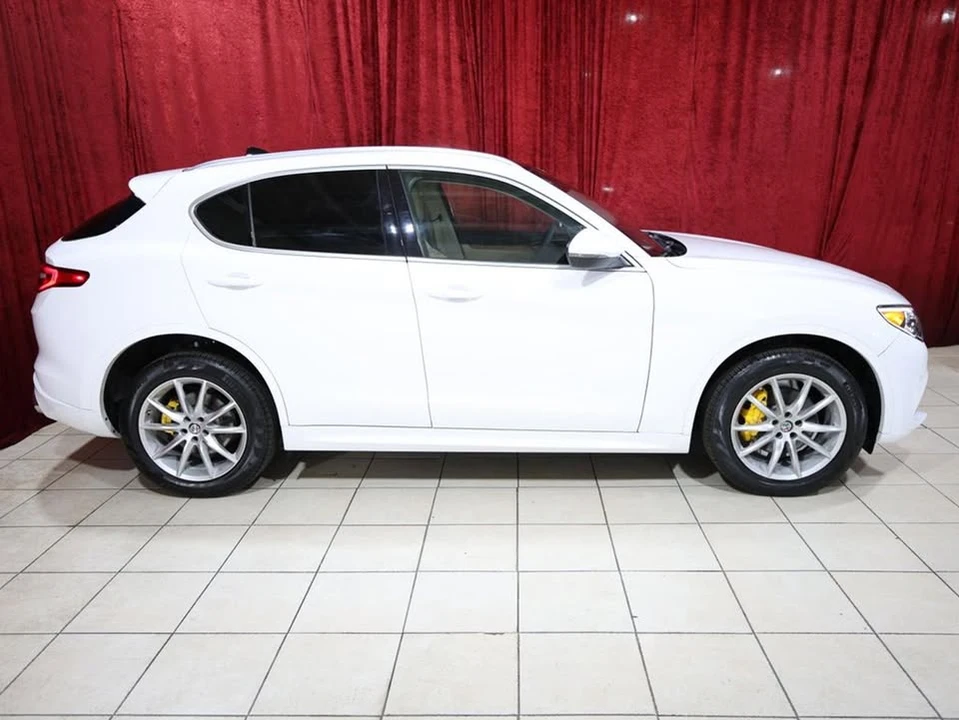 2021 Alfa Romeo Stelvio - Image 7 of 19