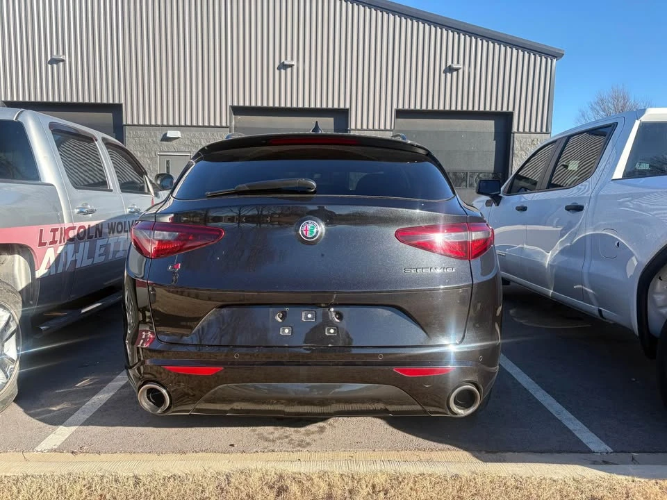 2021 Alfa Romeo Stelvio - Image 4 of 9