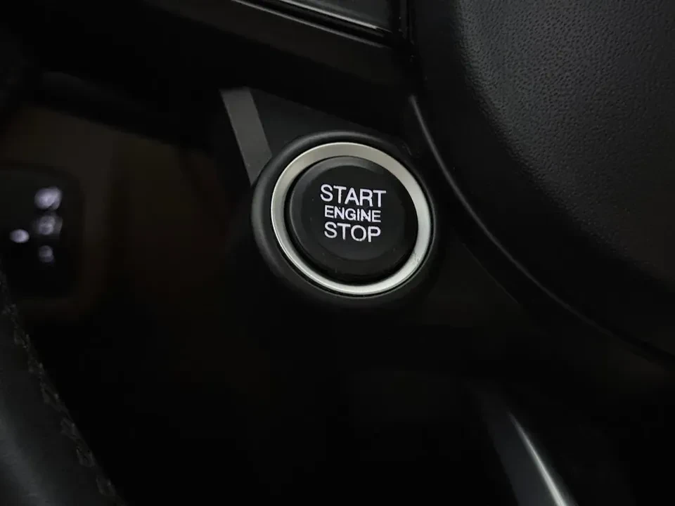 2021 Alfa Romeo Stelvio - Image 17 of 20