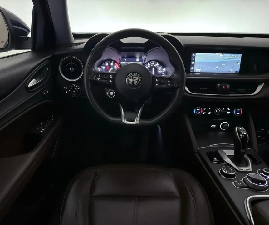 2021 Alfa Romeo Stelvio - Image 11 of 20