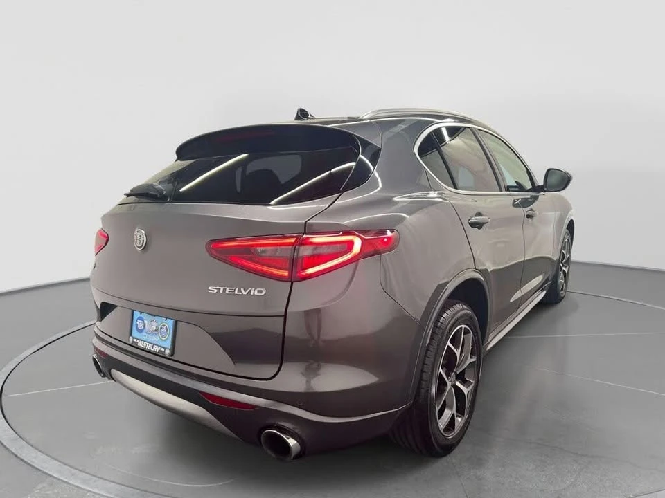 2021 Alfa Romeo Stelvio - Image 5 of 20
