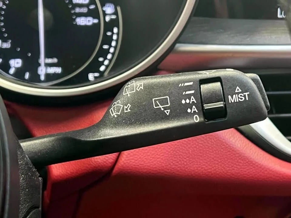2021 Alfa Romeo Stelvio - Image 19 of 20