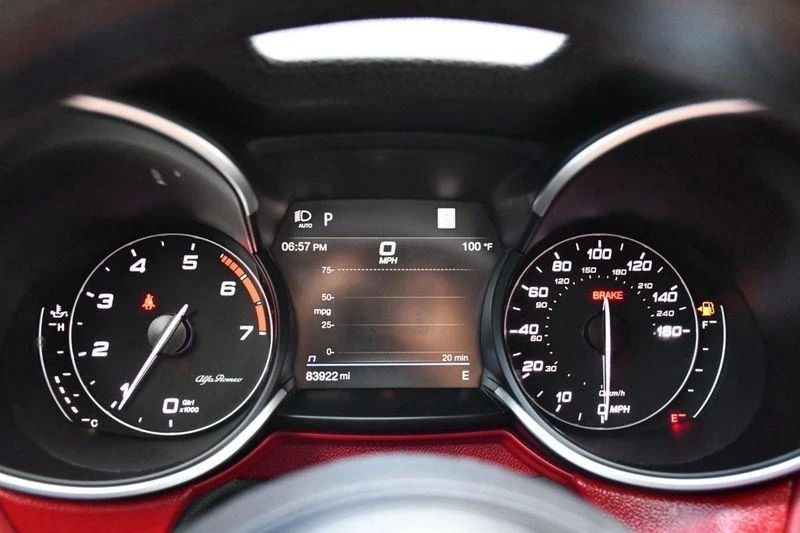 2021 Alfa Romeo Stelvio - Image 15 of 20