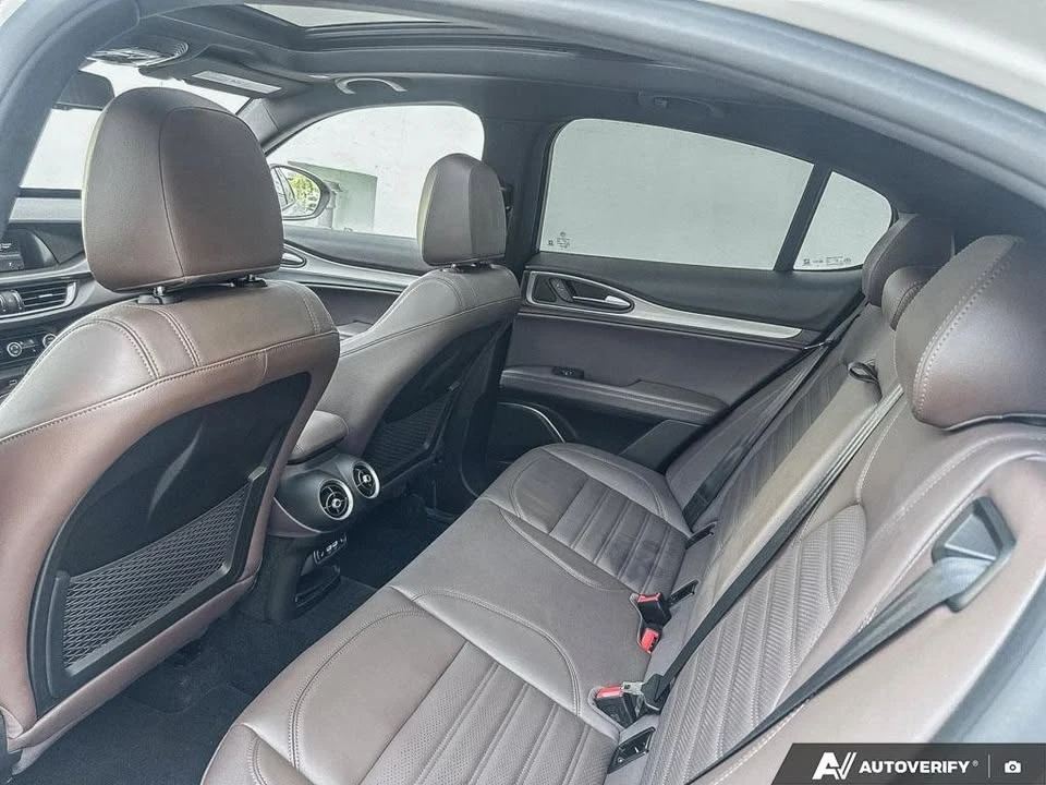 2021 Alfa Romeo Stelvio - Image 9 of 10