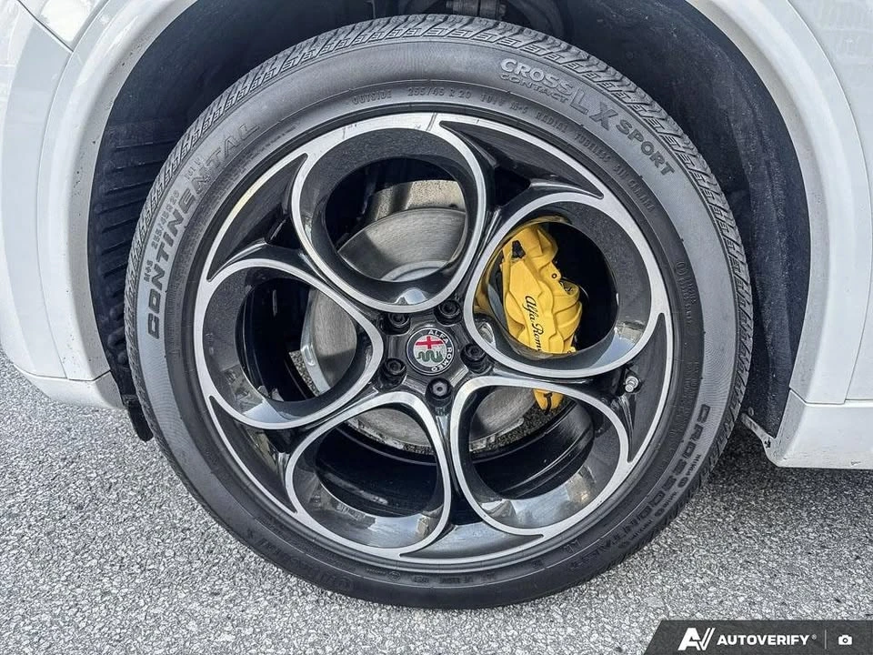 2021 Alfa Romeo Stelvio - Image 5 of 10