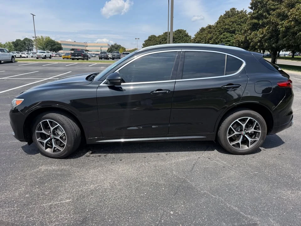 2021 Alfa Romeo Stelvio - Image 2 of 13