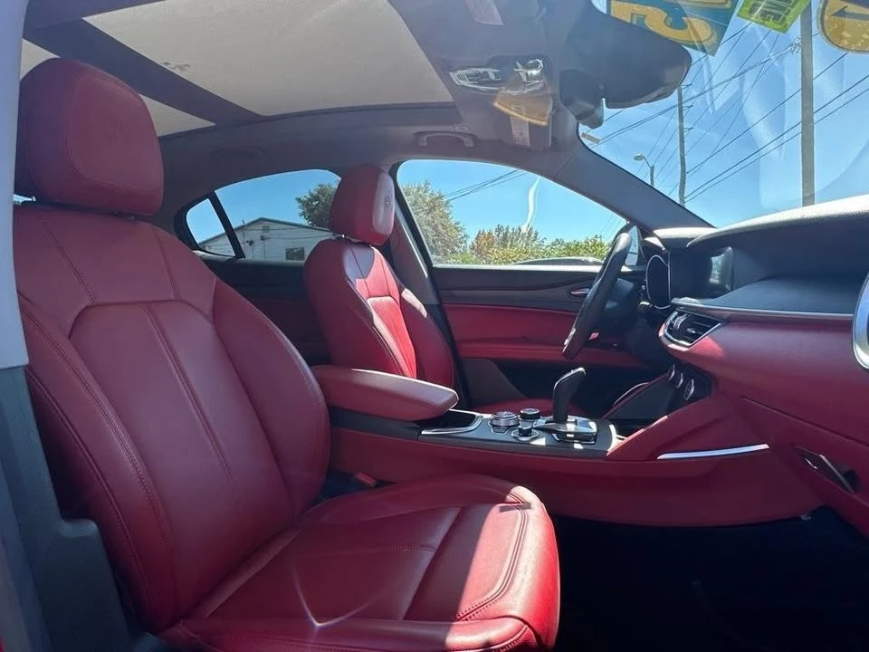 2021 Alfa Romeo Stelvio - Image 10 of 20