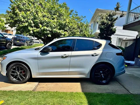 2021 Alfa Romeo Stelvio Ti