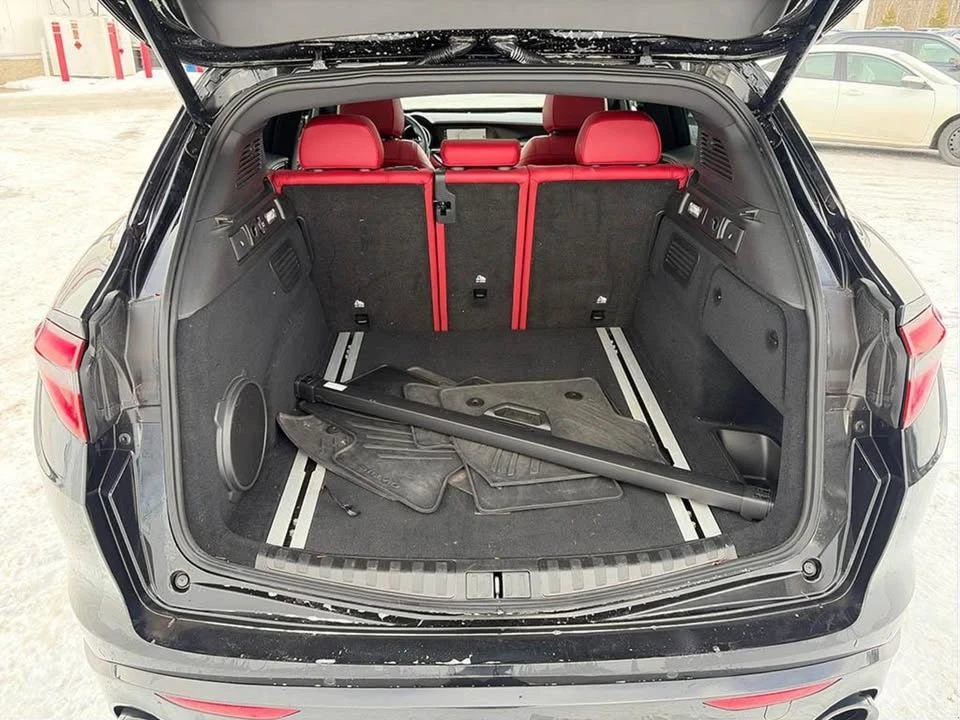 2021 Alfa Romeo Stelvio - Image 11 of 20