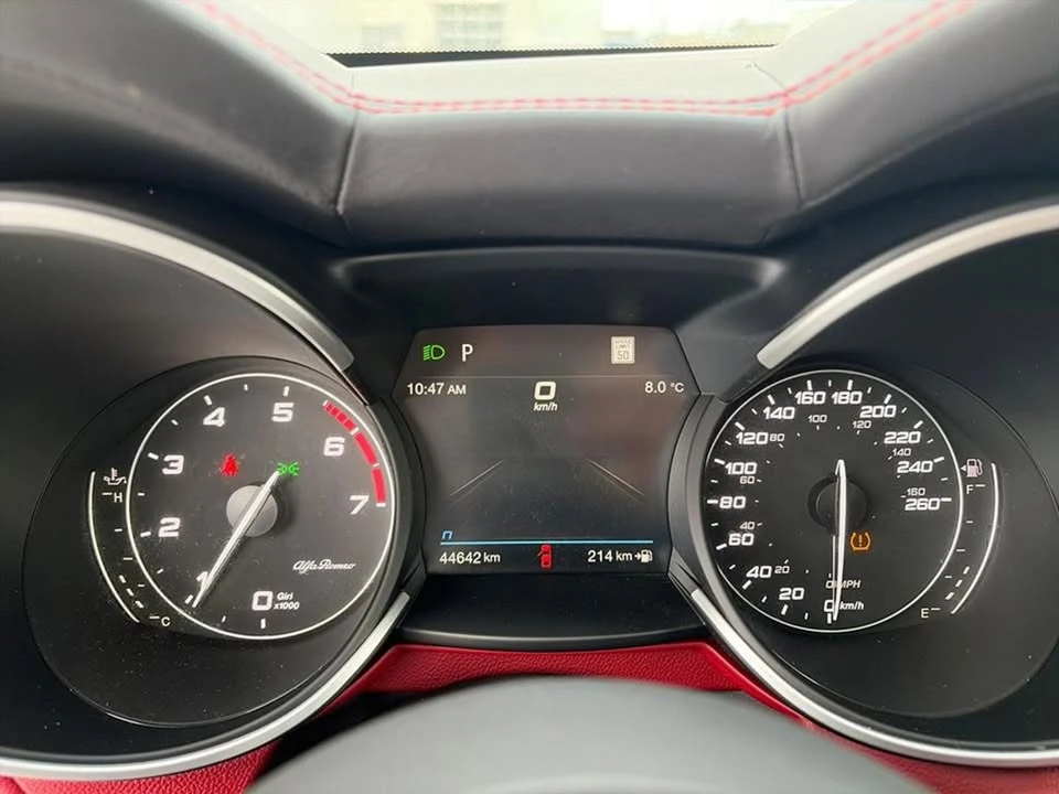 2021 Alfa Romeo Stelvio - Image 14 of 20