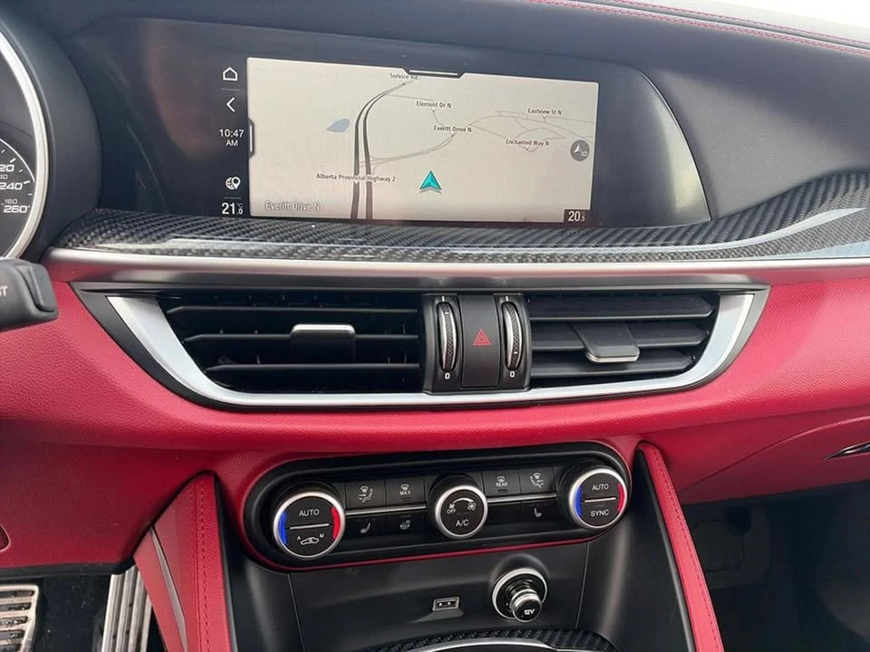 2021 Alfa Romeo Stelvio - Image 19 of 20