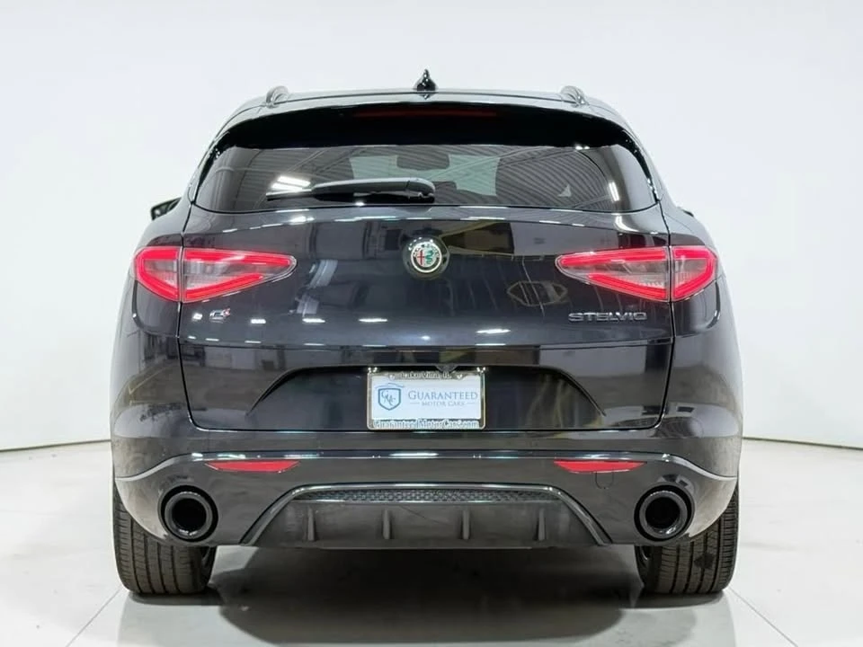 2021 Alfa Romeo Stelvio - Image 19 of 20