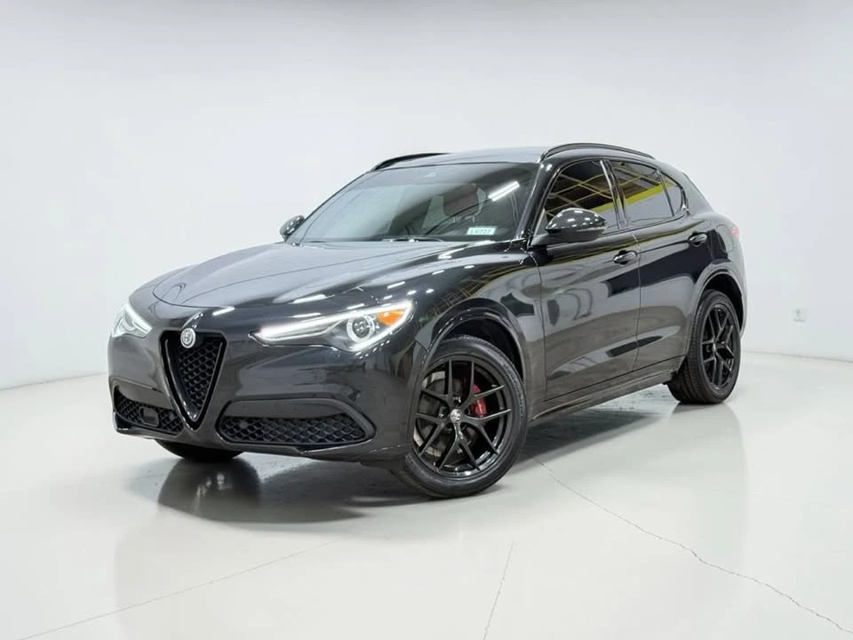 2021 Alfa Romeo Stelvio - Image 2 of 20