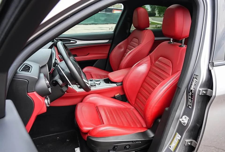 2021 Alfa Romeo Stelvio - Image 8 of 10