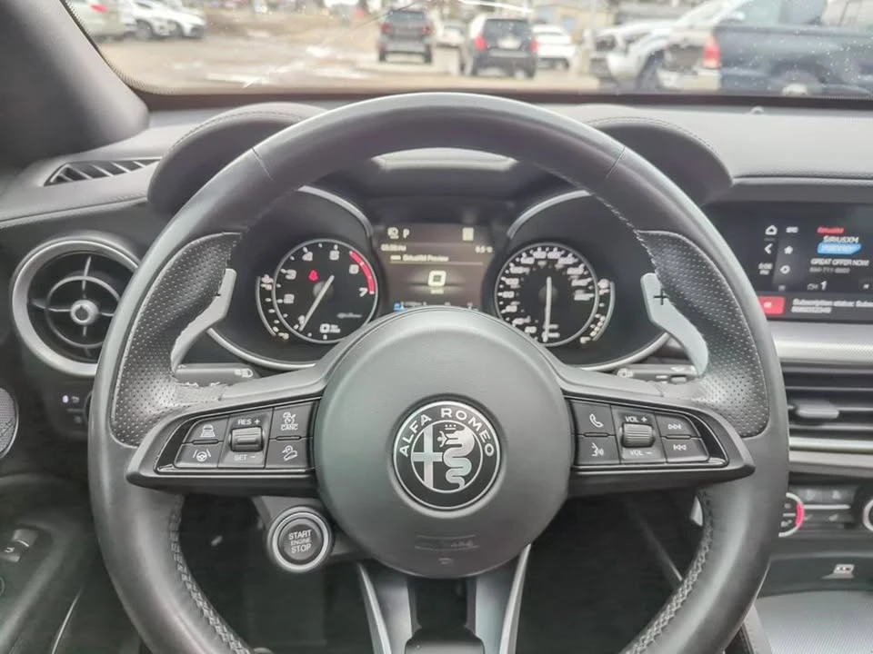 2021 Alfa Romeo Stelvio - Image 14 of 20