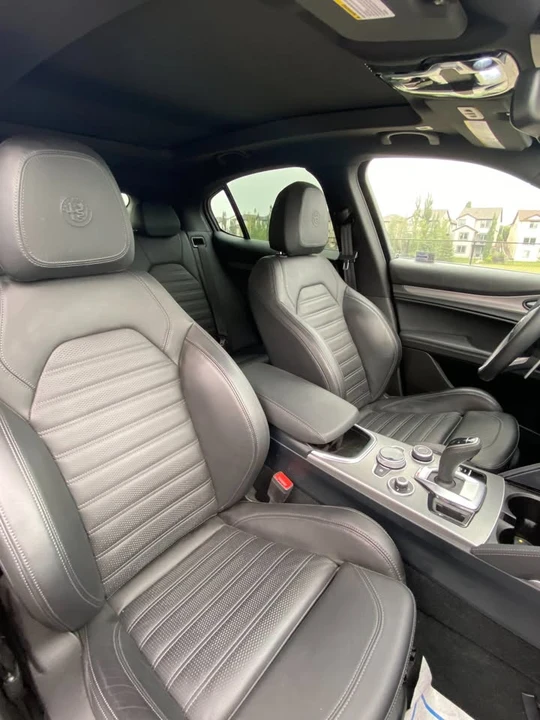 2021 Alfa Romeo Stelvio - Image 10 of 18