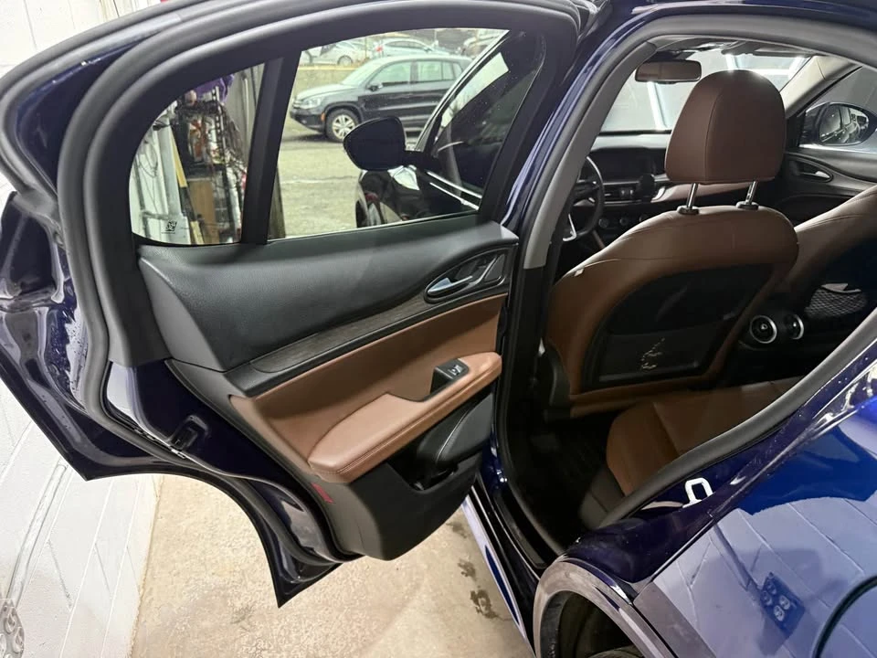 2021 Alfa Romeo Stelvio - Image 12 of 17