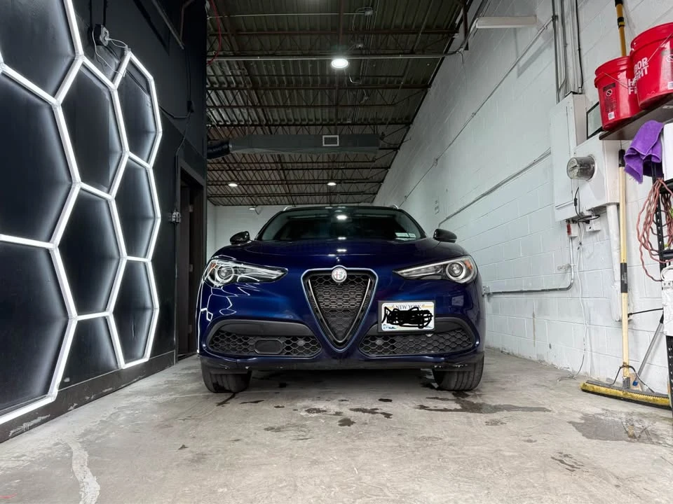 2021 Alfa Romeo Stelvio - Image 4 of 17