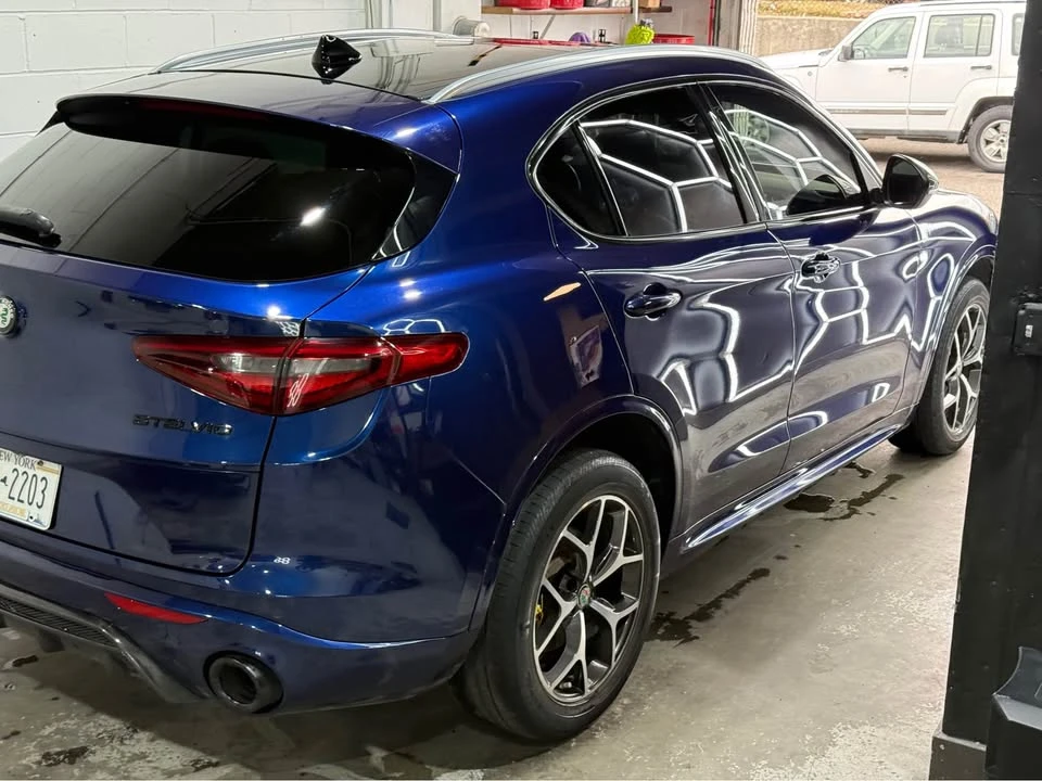 2021 Alfa Romeo Stelvio - Image 7 of 17