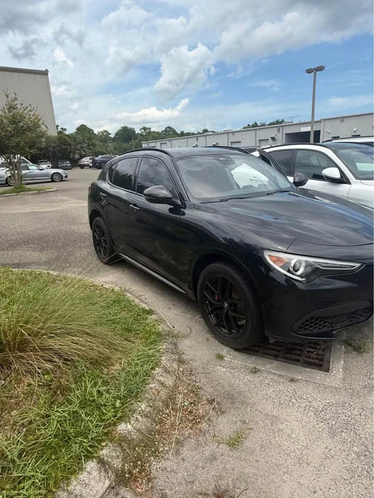 2021 Alfa Romeo Stelvio - Image 2 of 10
