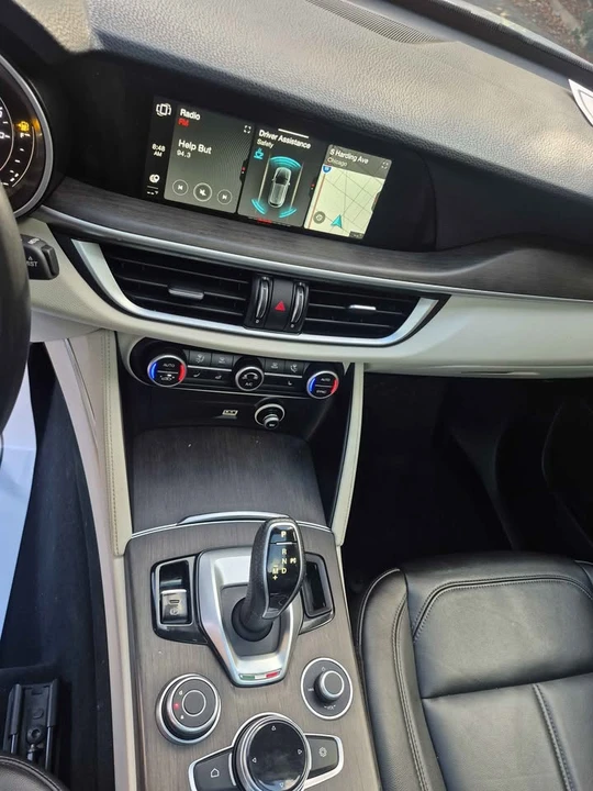 2021 Alfa Romeo Stelvio - Image 9 of 12