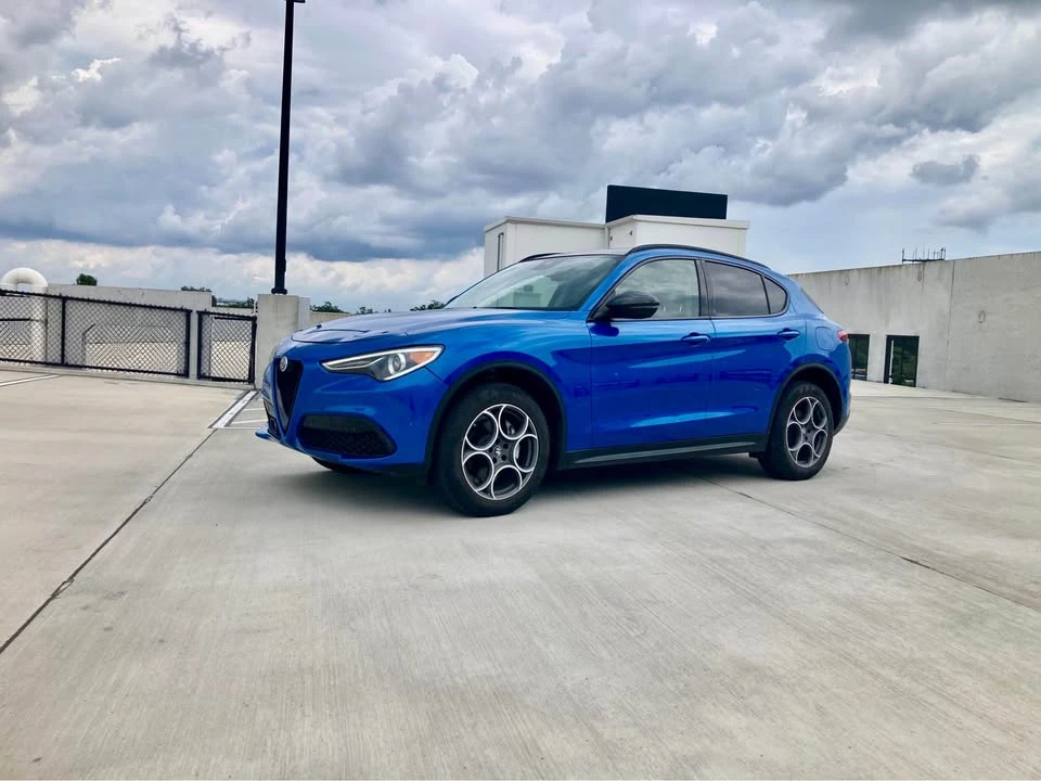 2021 Alfa Romeo Stelvio - Image 2 of 9