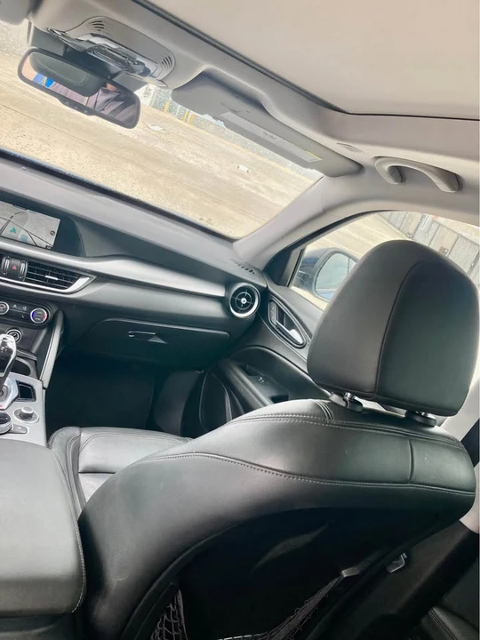2021 Alfa Romeo Stelvio - Image 8 of 9