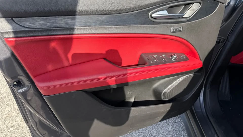 2021 Alfa Romeo Stelvio - Image 6 of 8