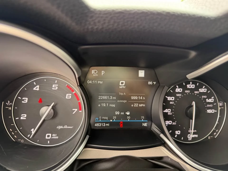 2021 Alfa Romeo Stelvio - Image 11 of 19