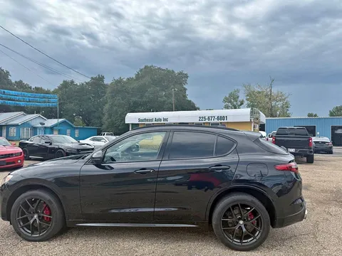 2021 Alfa Romeo Stelvio Ti Sport SUV 4D