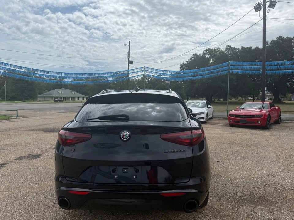 2021 Alfa Romeo Stelvio - Image 7 of 15