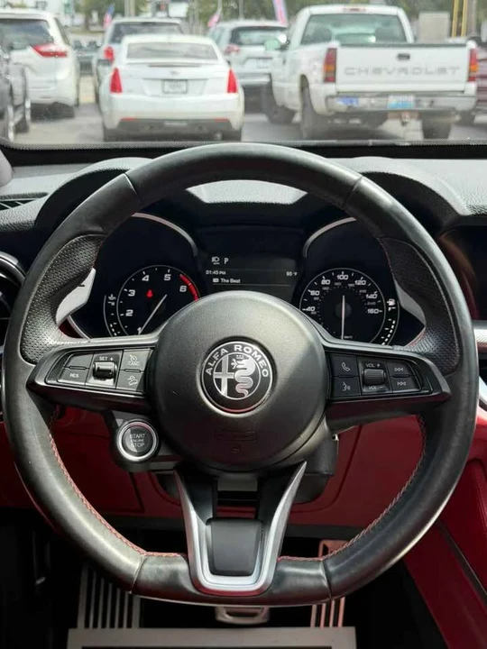 2021 Alfa Romeo Stelvio - Image 15 of 16