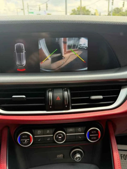2021 Alfa Romeo Stelvio - Image 14 of 16