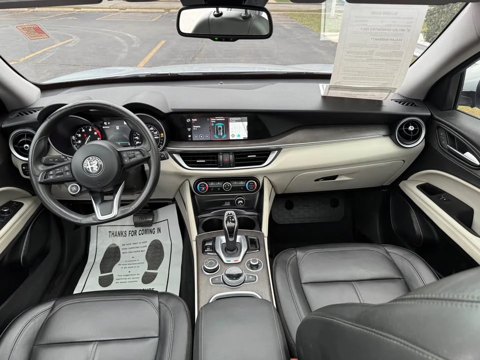 2021 Alfa Romeo Stelvio - Image 9 of 16