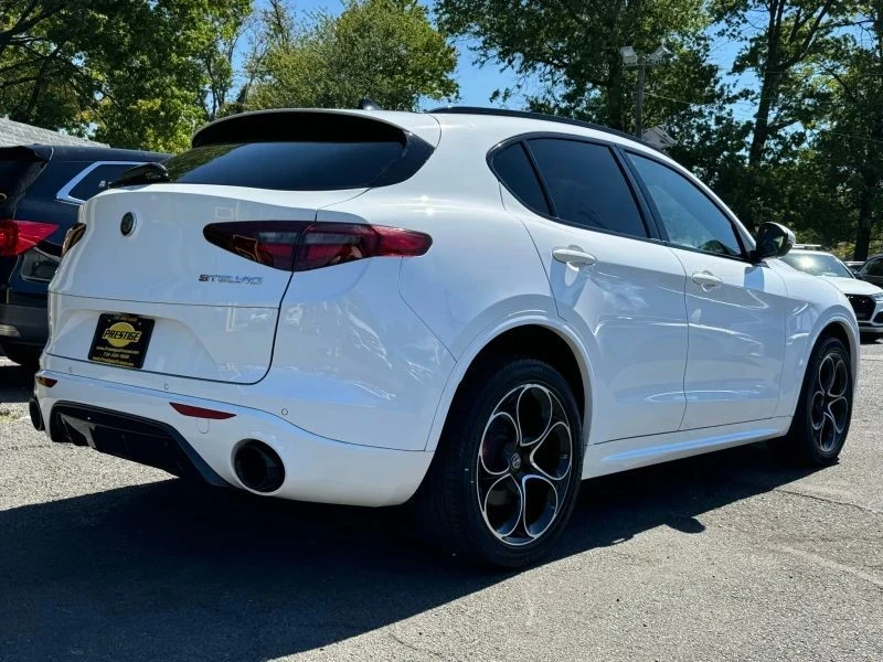 2021 Alfa Romeo Stelvio - Image 4 of 12