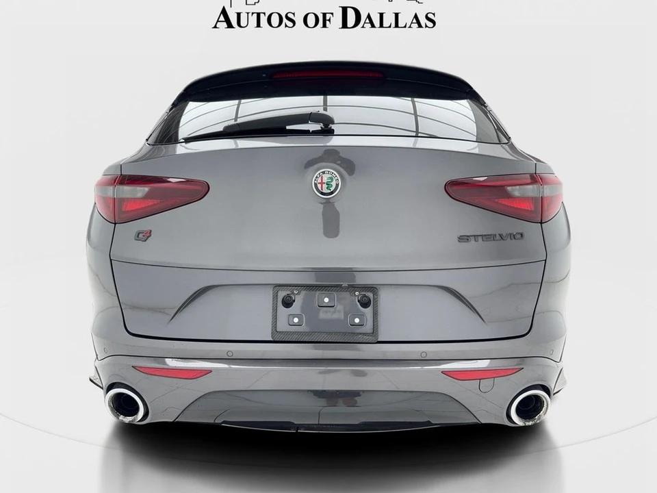 2021 Alfa Romeo Stelvio - Image 10 of 21