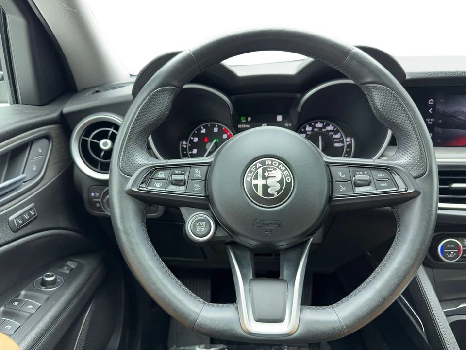 2021 Alfa Romeo Stelvio - Image 13 of 21