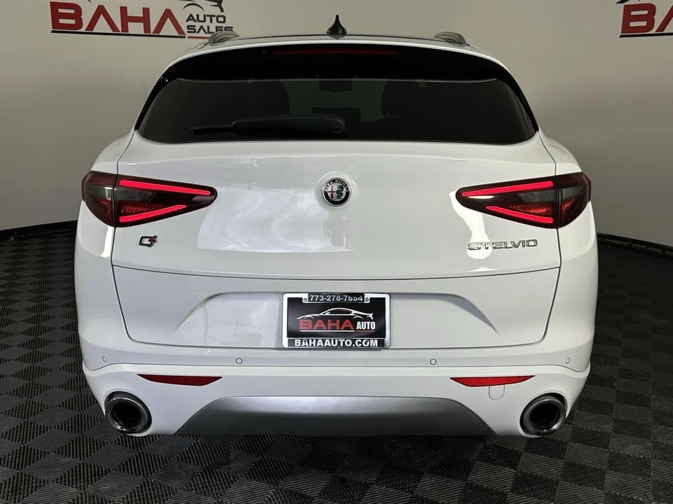 2021 Alfa Romeo Stelvio - Image 7 of 21