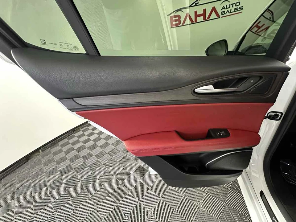2021 Alfa Romeo Stelvio - Image 19 of 21