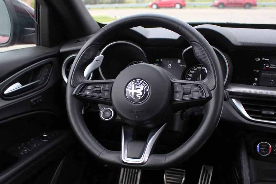2021 Alfa Romeo Stelvio - Image 7 of 12