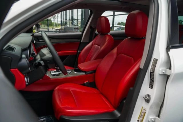 2021 Alfa Romeo Stelvio - Image 12 of 31