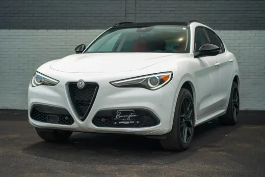 2021 Alfa Romeo Stelvio Ti AWD