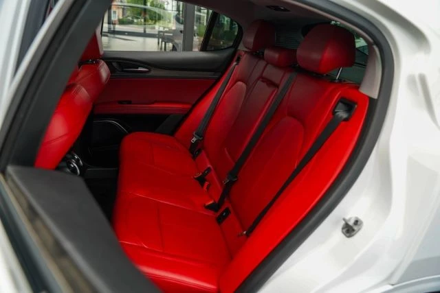 2021 Alfa Romeo Stelvio - Image 29 of 31