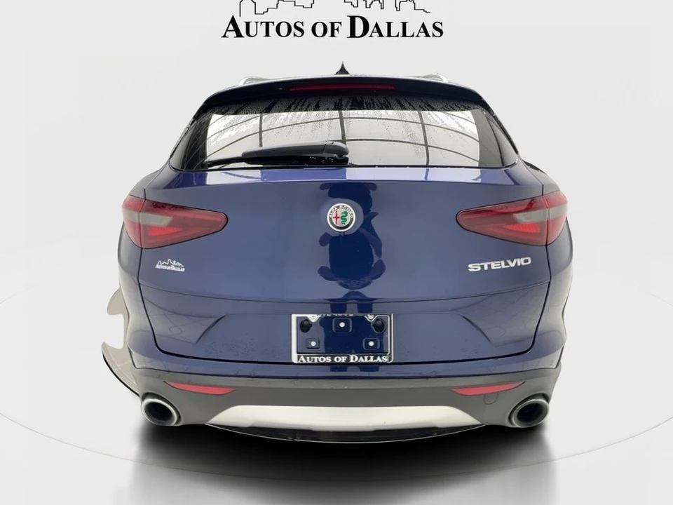 2021 Alfa Romeo Stelvio - Image 9 of 21