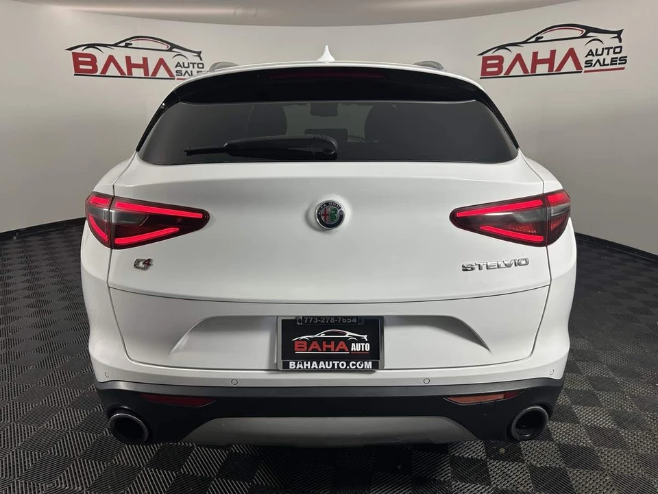 2021 Alfa Romeo Stelvio - Image 7 of 21