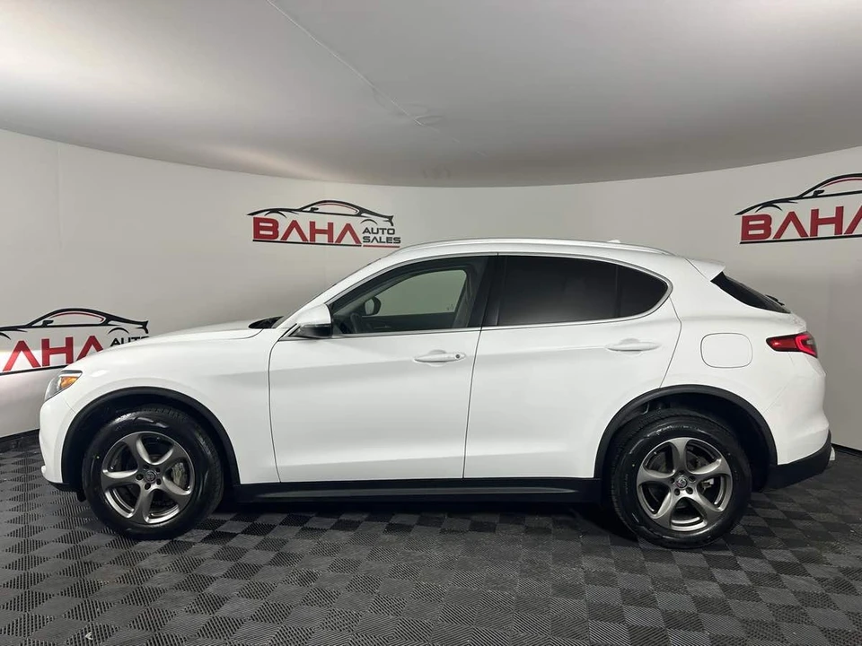 2021 Alfa Romeo Stelvio - Image 4 of 21